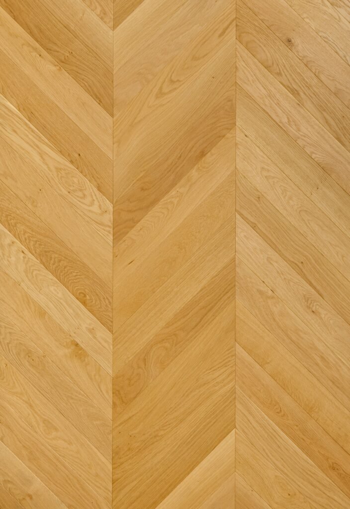 ორშრიანი პარკეტი HB1426 Chevron 14/4x90x510mm brushed, UV oiled, ABC grade